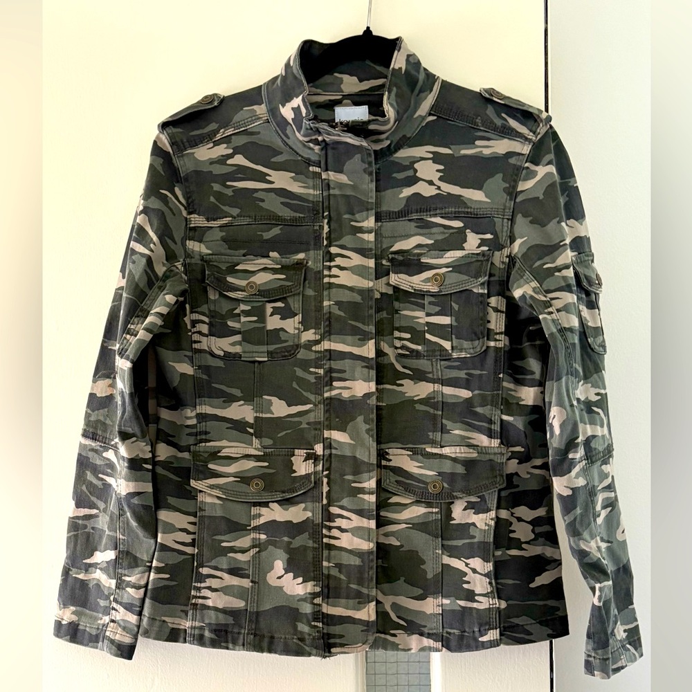 EUC Kensie Green Utility Jacket with Stand-Up Collar